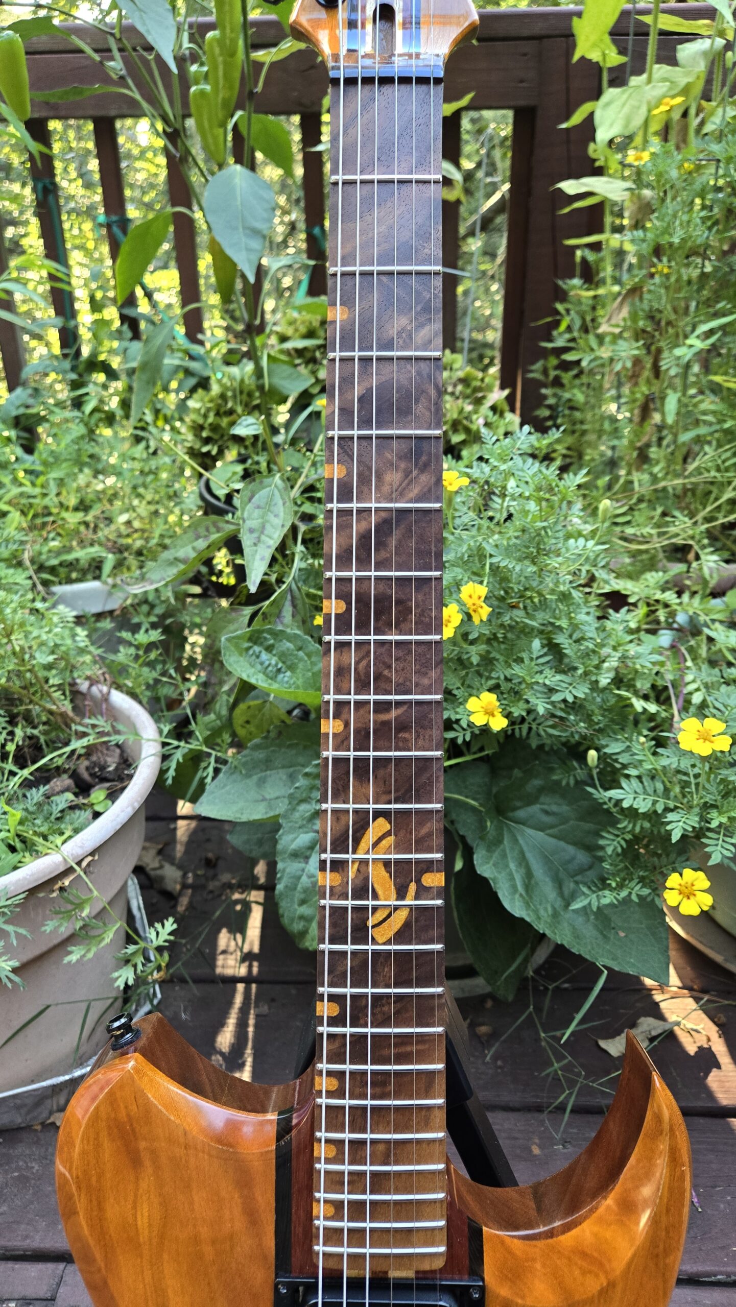 Severin ST1 Electric Guitar Cherry - Image 3