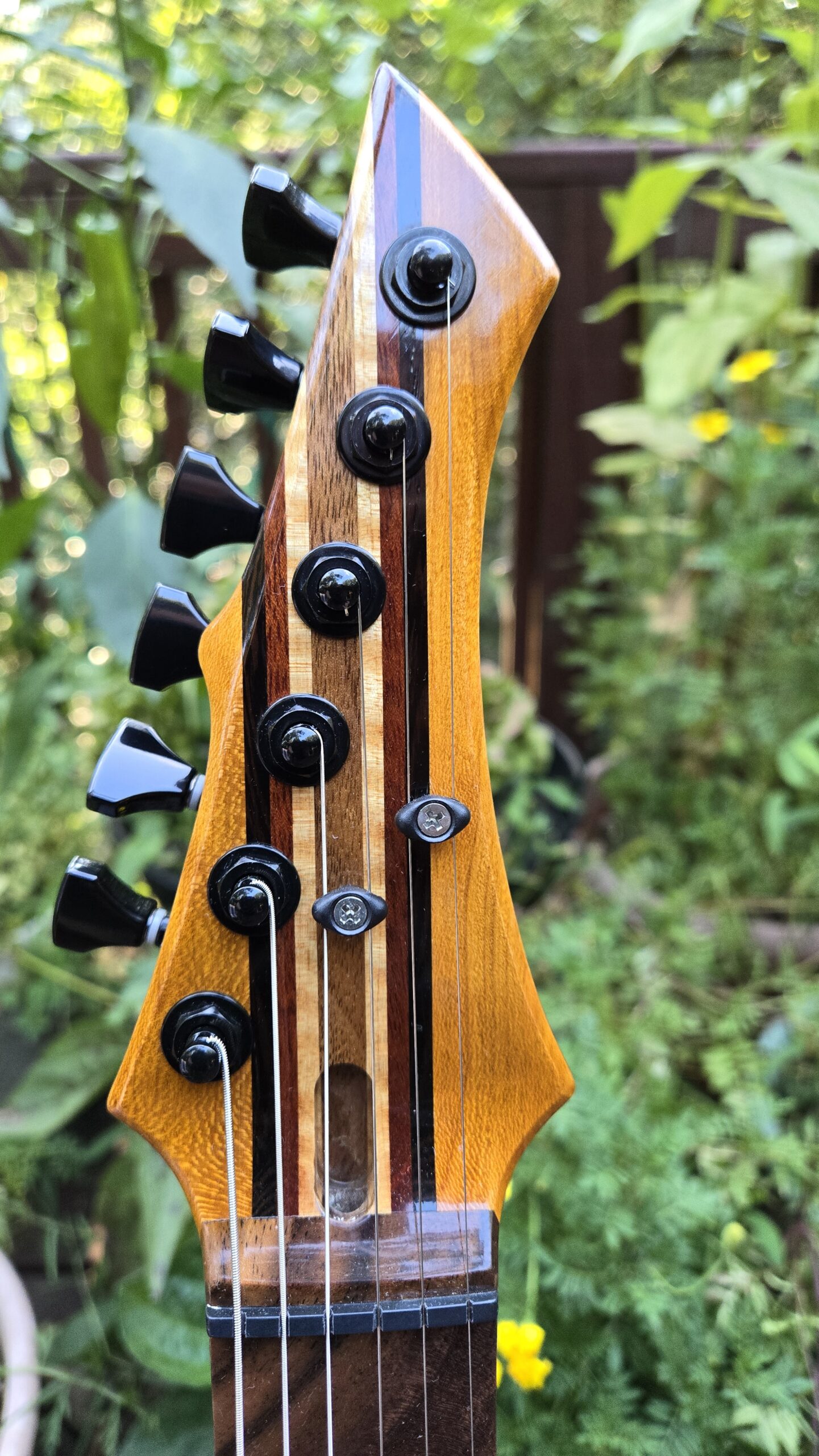 Severin ST1 Electric Guitar Cherry - Image 4