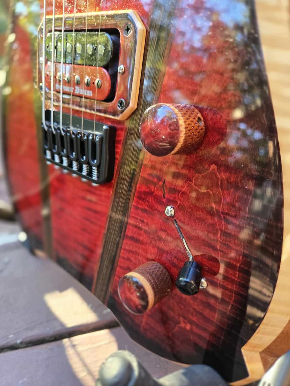 Rogue Electric Guitar - Red Black Flame Maple - Image 5